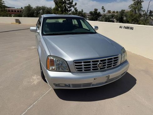 Used 2002 Cadillac De Ville DTS w/ Premium Equipment Pkg image 28