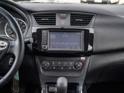Used 2019 Nissan Sentra S image 13