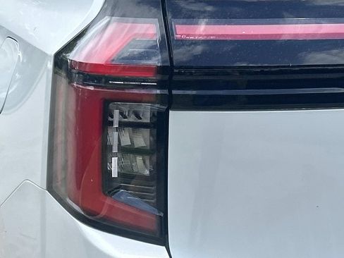 New 2026 Nissan Armada Platinum Reserve AWD/4WD image 12