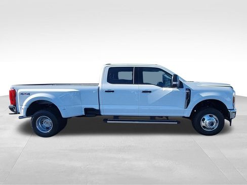 Used 2026 Ford F350 XLT AWD/4WD image 9