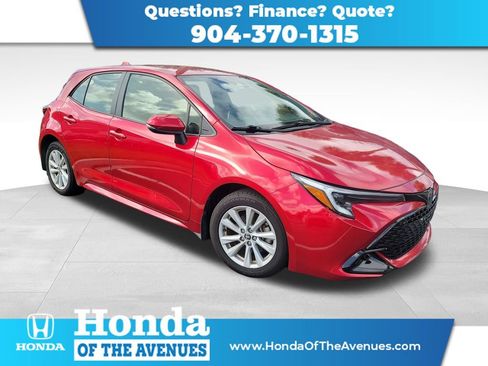 Used 2024 Toyota Corolla SE w/ SE Package FWD image 1