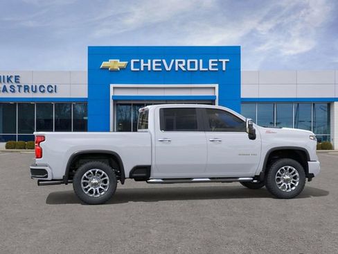 New 2026 Chevrolet Silverado 3500 LT w/ Z71 Chrome Sport Edition image 5
