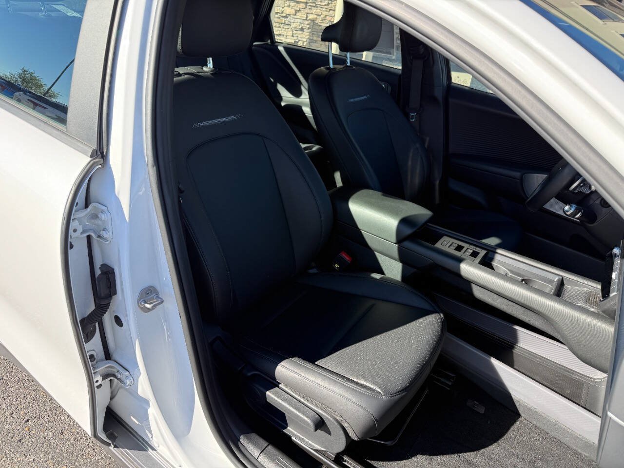 Used 2023 Hyundai Ioniq 6 SEL AWD/4WD image 10