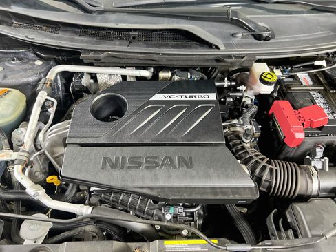 Used 2022 Nissan Rogue S AWD/4WD image 27