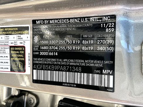 Certified 2023 Mercedes-Benz GLE 450 4MATIC image 33