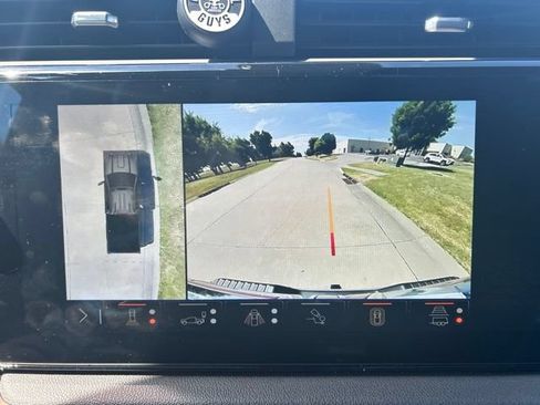 Used 2025 GMC Sierra 2500 AT4 w/ AT4 Premium Plus Package AWD/4WD image 20