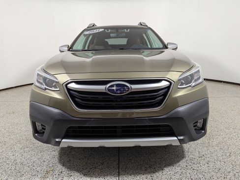 Used 2021 Subaru Outback Touring w/ Popular Package #2 image 34