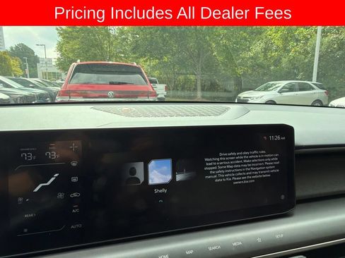 Used 2024 Kia EV9 Light Long Range RWD image 10
