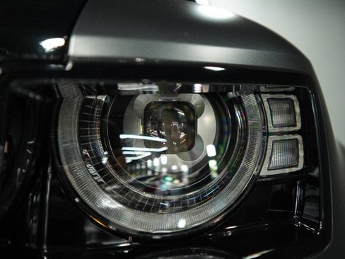 Used 2024 Land Rover Defender 110 Carpathian Edition AWD/4WD image 42