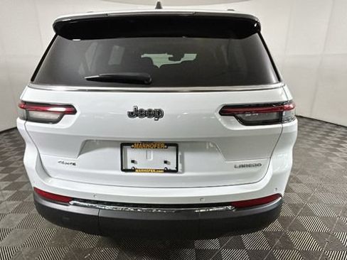 Used 2023 Jeep Grand Cherokee L Laredo w/ Luxury Tech Group I AWD/4WD image 3