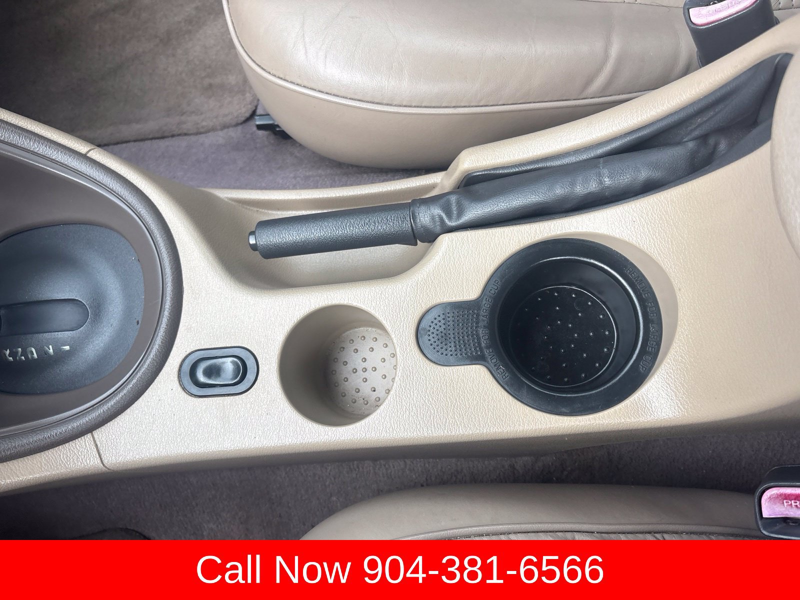 Used 2002 Ford Mustang Convertible RWD image 21