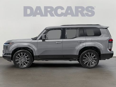 New 2026 Lexus GX 550 AWD/4WD image 2