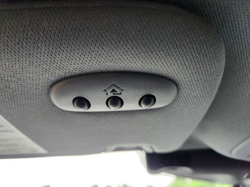 Certified 2022 Lincoln Nautilus Reserve image 40