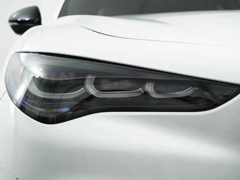 New 2025 Alfa Romeo Stelvio Sprint AWD/4WD image 11