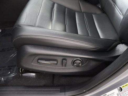 Used 2025 Honda CR-V EX-L image 31