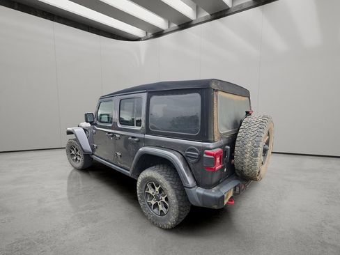 Used 2018 Jeep Wrangler Unlimited Rubicon w/ Dual Top Group AWD/4WD image 4