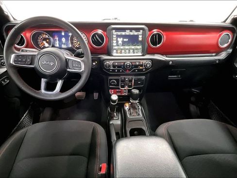 Used 2023 Jeep Gladiator Rubicon w/ Trailer Tow Package AWD/4WD image 18