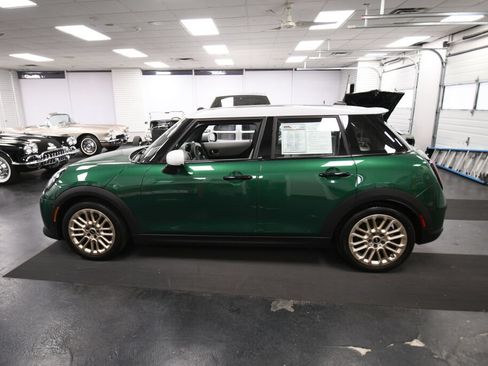 Used 2025 MINI Cooper S FWD image 5