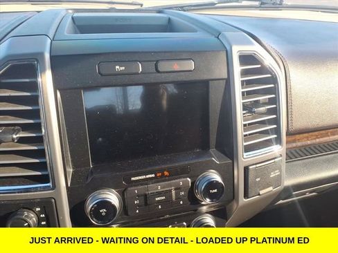 Used 2016 Ford F150 Platinum w/ Trailer Tow Package image 19
