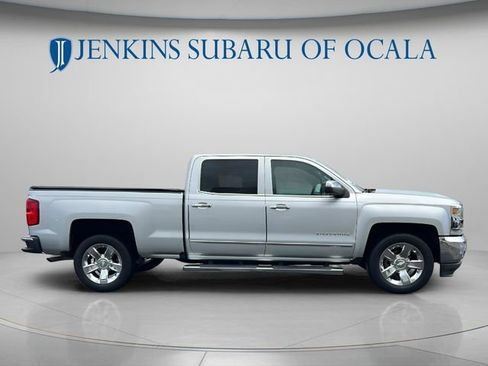 Used 2018 Chevrolet Silverado 1500 LTZ RWD image 2