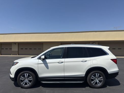 Used 2018 Honda Pilot EX-L image 4