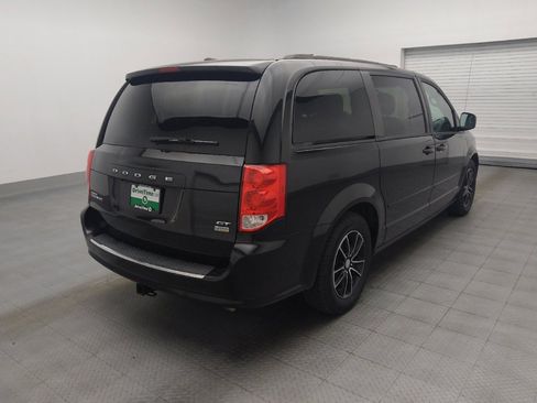 Used 2017 Dodge Grand Caravan GT FWD image 9