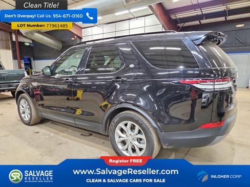 Used 2018 Land Rover Discovery SE AWD/4WD image 3