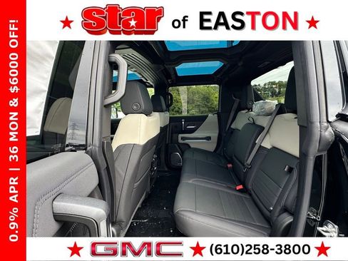 New 2026 GMC Hummer EV 4x4 Crew Cab w/ LPO, Sport Package image 19