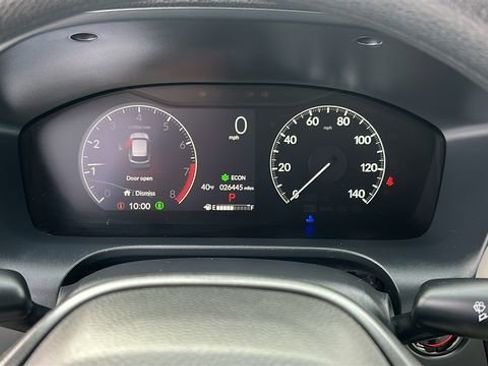 Used 2023 Honda HR-V LX image 13