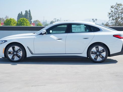 New 2026 BMW i4 xDrive40i w/ Driving Assistance Package AWD/4WD image 4