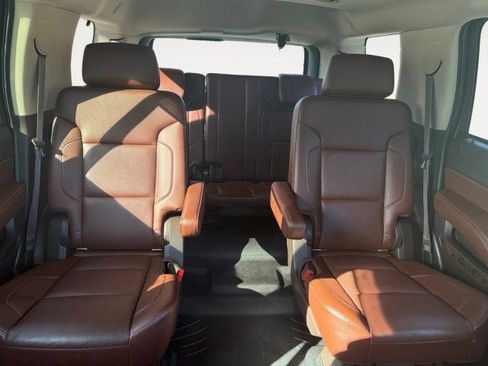 Used 2015 Chevrolet Tahoe LTZ image 14