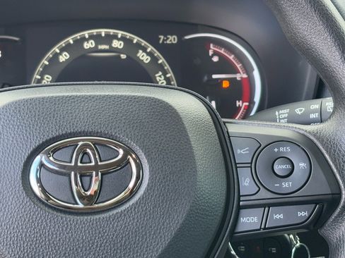 Certified 2025 Toyota RAV4 LE image 23