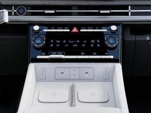 New 2026 Hyundai Santa Fe Calligraphy FWD image 16