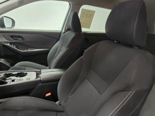 Used 2023 Nissan Rogue S FWD image 18