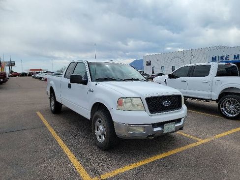 Used 2004 Ford F150 XLT AWD/4WD image 3