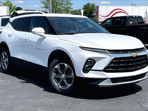 Used 2024 Chevrolet Blazer LT w/ Convenience Package FWD image 35