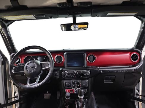 Used 2023 Jeep Wrangler Unlimited Rubicon w/ Xtreme Recon 35" Tire Package image 9