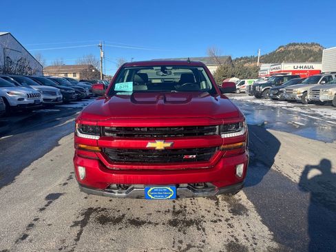 Used 2018 Chevrolet Silverado 1500 LT w/ Texas Edition image 9