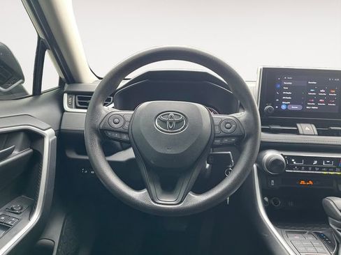 Used 2024 Toyota RAV4 LE AWD/4WD image 12