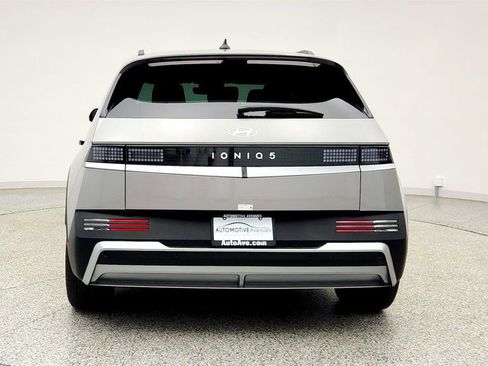 Used 2025 Hyundai Ioniq 5 SEL image 6