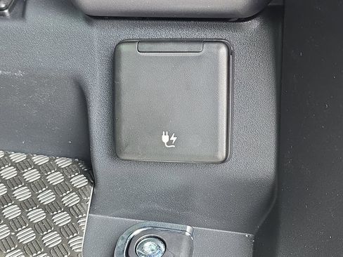 New 2026 Land Rover Defender 130 Outbound image 13