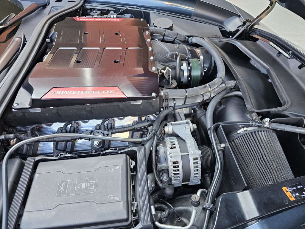 Used 2019 Chevrolet Corvette Z06 RWD image 16