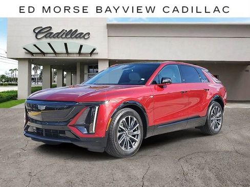 New 2025 Cadillac Lyriq Sport RWD image 1