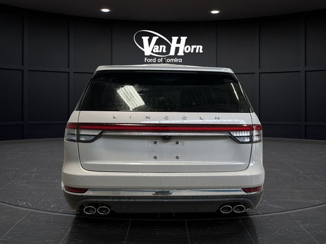 Used 2023 Lincoln Aviator Reserve w/ Equipment Group 201A AWD/4WD image 6