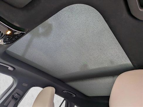 Used 2026 Mercedes-Benz GLC 300 image 15