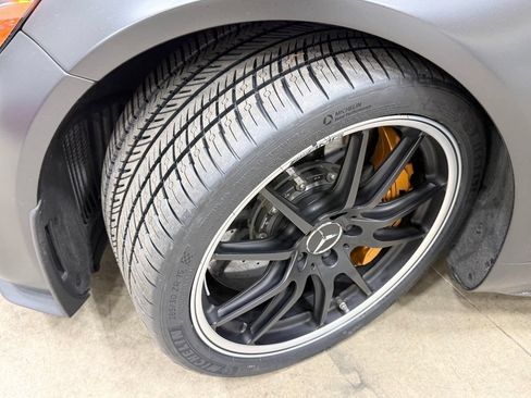 Used 2020 Mercedes-Benz AMG GT R image 24