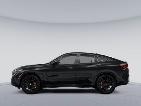 Used 2025 BMW X6 xDrive40i w/ Parking Assistance Package AWD/4WD image 2