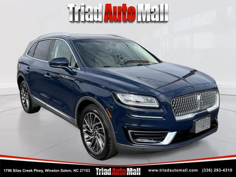 Used 2019 Lincoln Nautilus Reserve AWD/4WD image 3