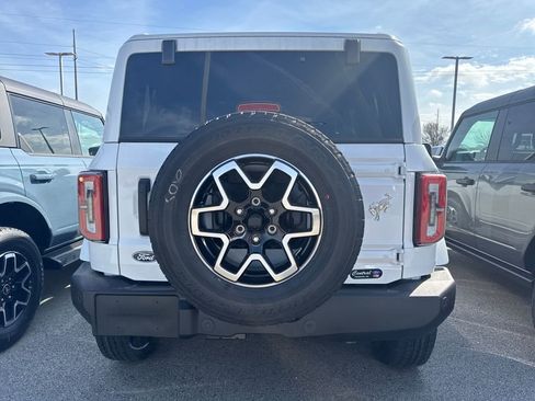 New 2026 Ford Bronco Outer Banks AWD/4WD image 6