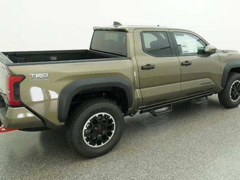 New 2026 Toyota Tacoma TRD Off-Road AWD/4WD image 12
